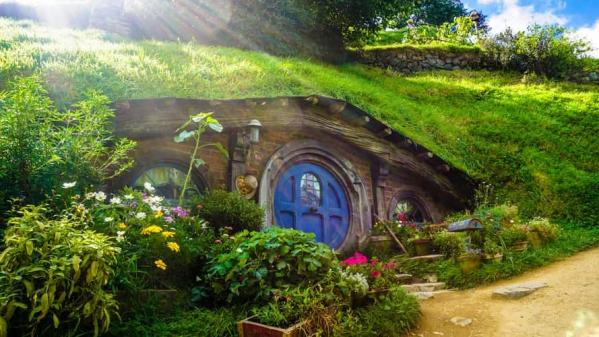 Live out Your Lord of the Rings Fantasies with an Eco-Friendly Hobbit-Hole